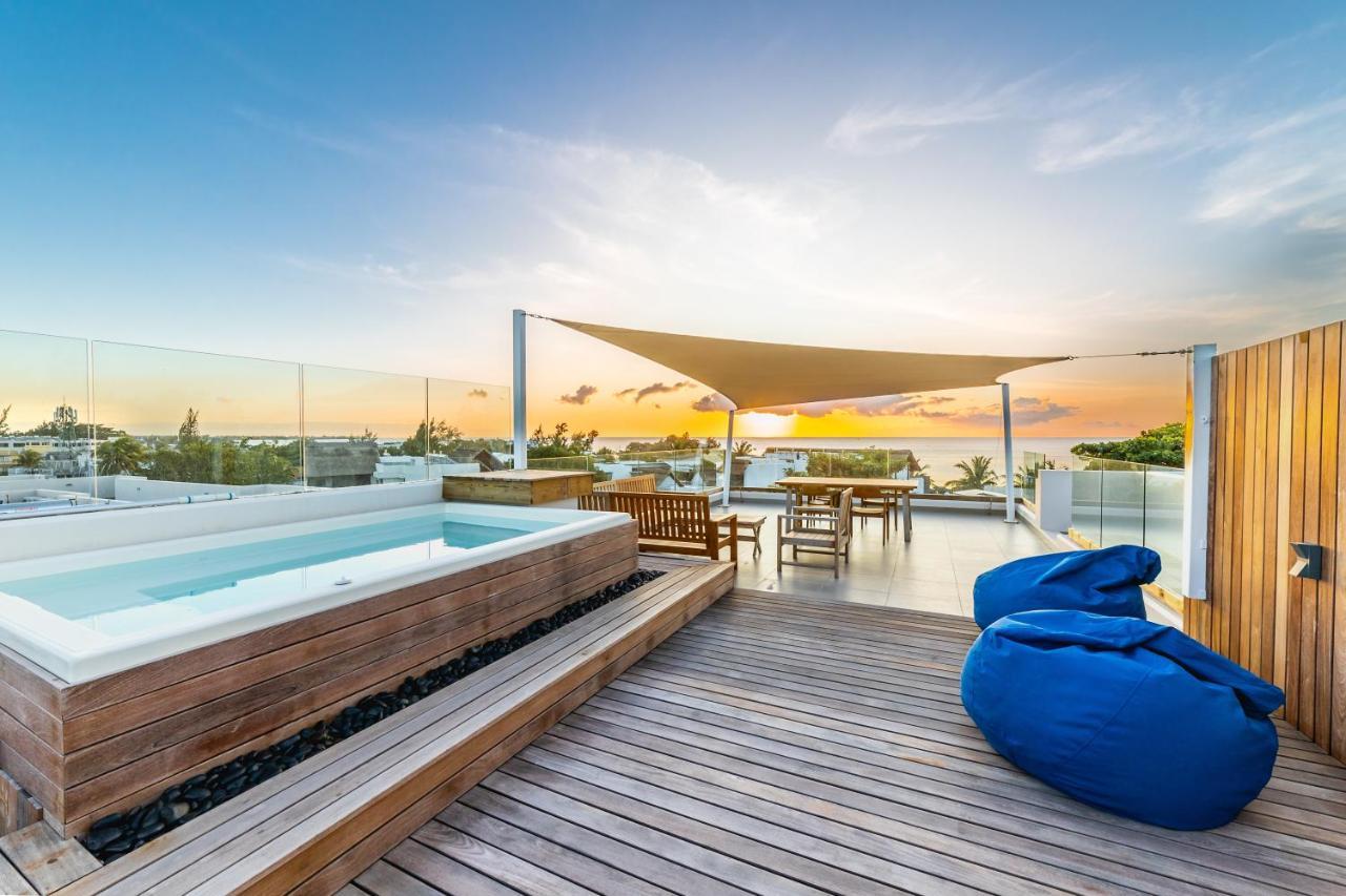 Penthouse 13 - One Bay Residence With Private Rooftop Terrace And Dip In Pool Pereybere Beach Eksteriør bilde