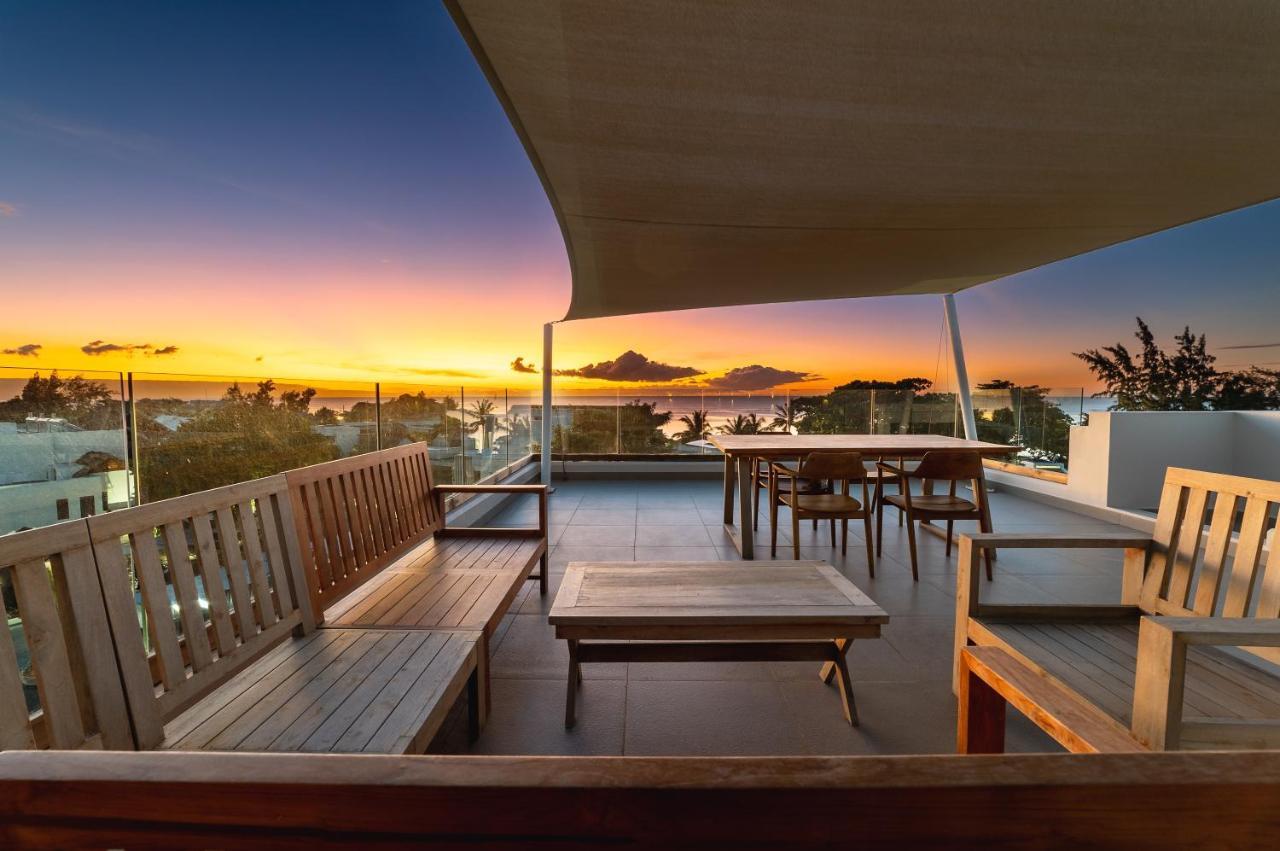 Penthouse 13 - One Bay Residence With Private Rooftop Terrace And Dip In Pool Pereybere Beach Eksteriør bilde