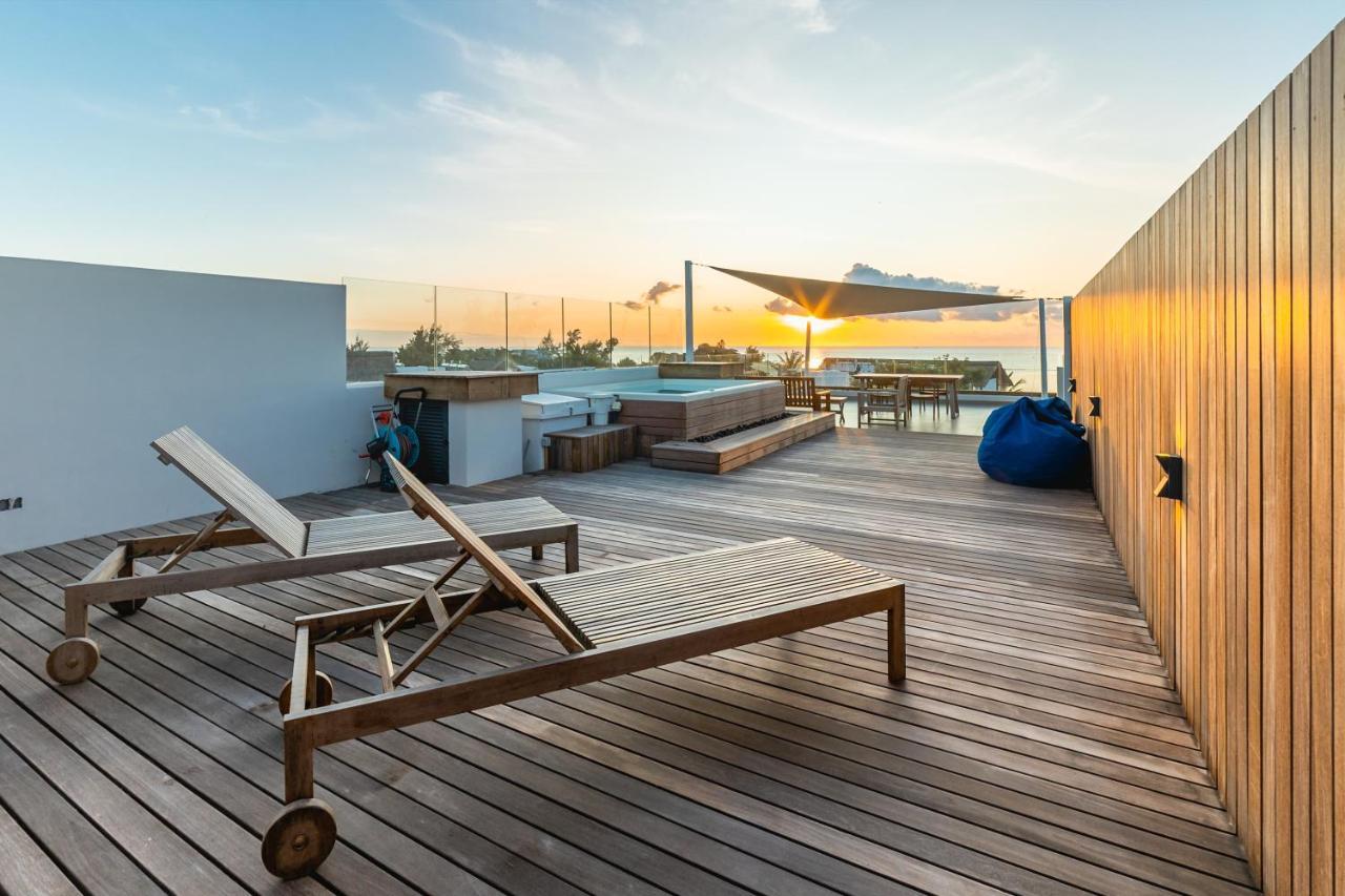 Penthouse 13 - One Bay Residence With Private Rooftop Terrace And Dip In Pool Pereybere Beach Eksteriør bilde