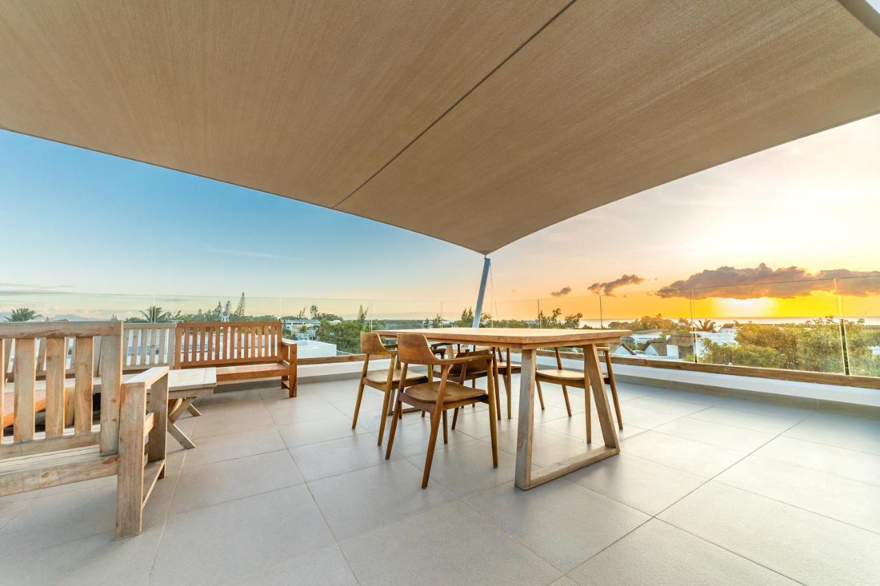 Penthouse 13 - One Bay Residence With Private Rooftop Terrace And Dip In Pool Pereybere Beach Eksteriør bilde