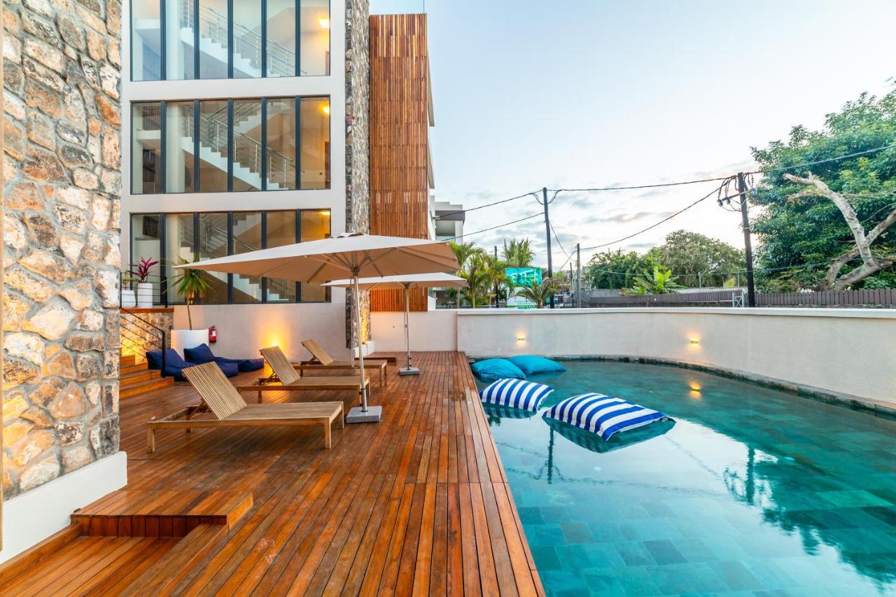Penthouse 13 - One Bay Residence With Private Rooftop Terrace And Dip In Pool Pereybere Beach Eksteriør bilde